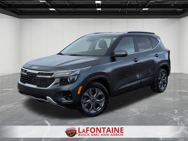 Used 2024 Kia Seltos S image 1