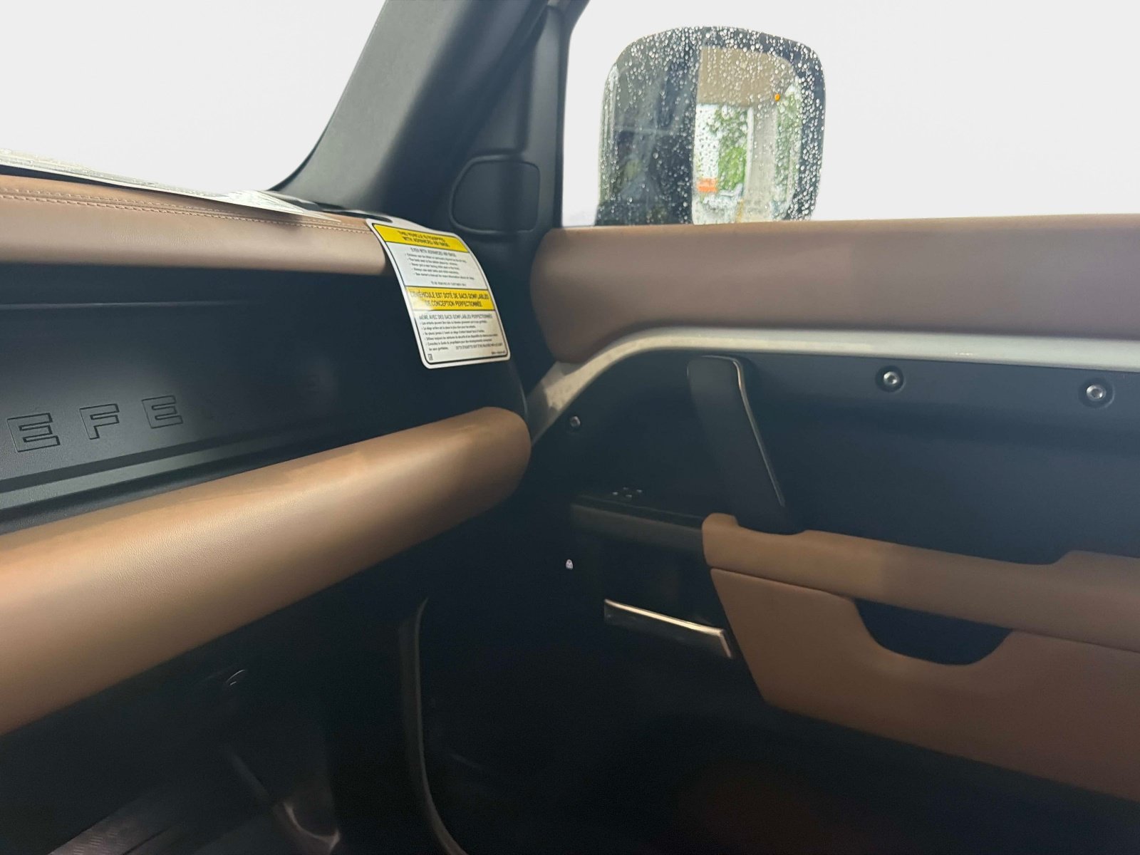 New 2026 Land Rover Defender 110 X-Dynamic SE AWD/4WD image 20