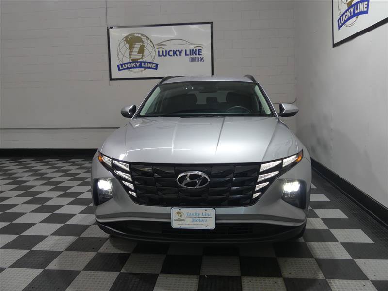 Used 2024 Hyundai Tucson SEL FWD image 2