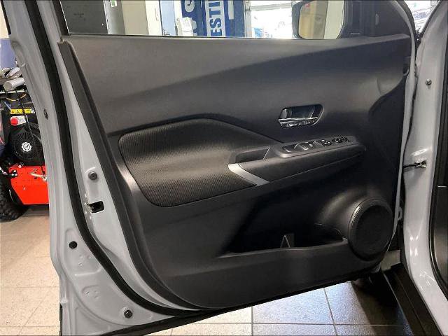 Certified 2024 Nissan Kicks SV FWD image 9