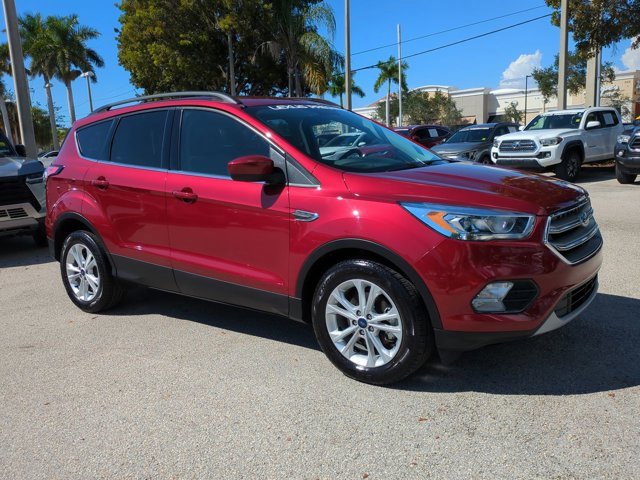 Used 2017 Ford Escape SE w/ Equipment Group 201A