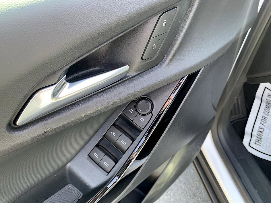 Used 2025 Chevrolet Equinox LT image 10