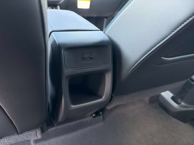 New 2026 Buick Envista Sport Touring w/ Convenience I Package FWD image 16