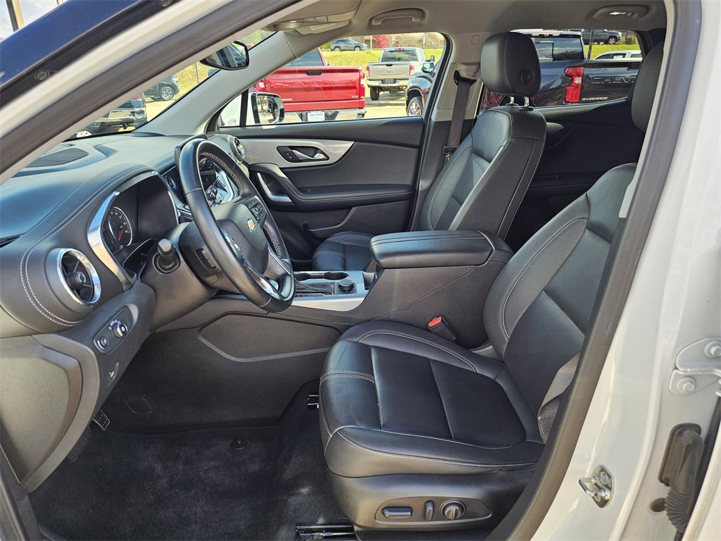 Used 2024 Chevrolet Blazer LT image 13