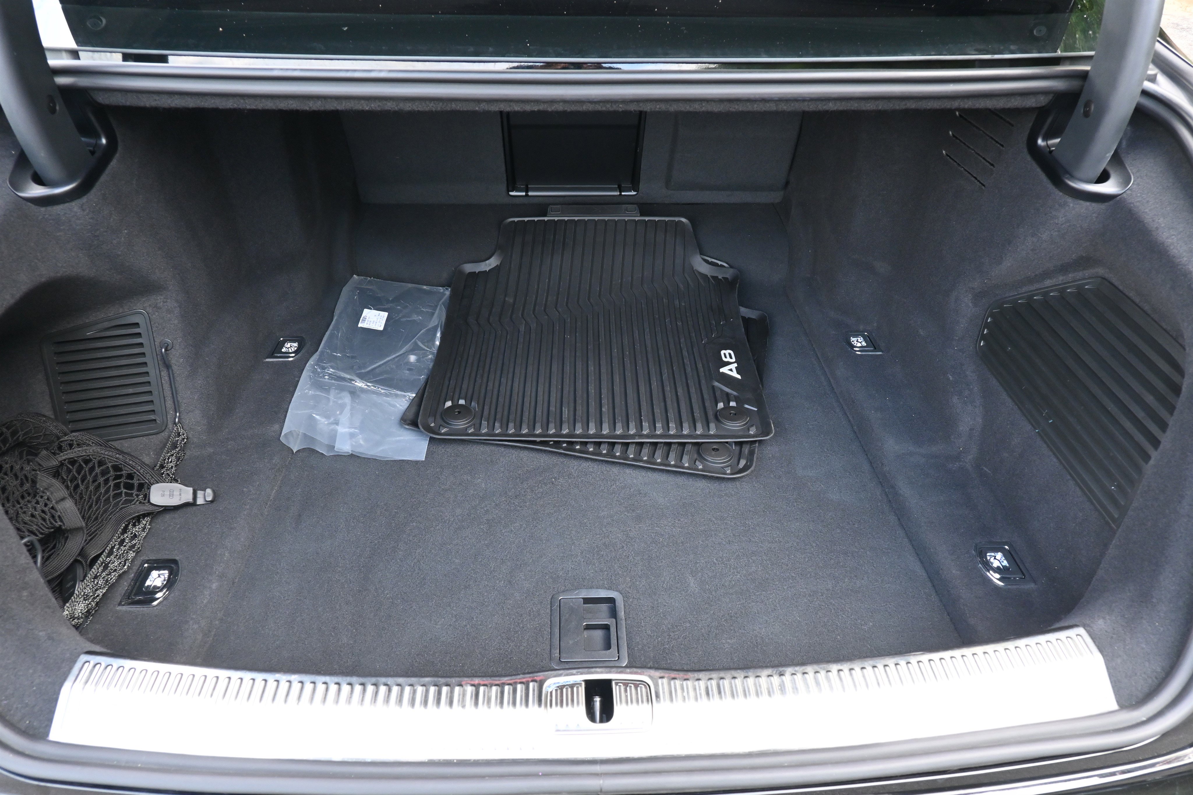 Used 2022 Audi A8 L 3.0T image 19