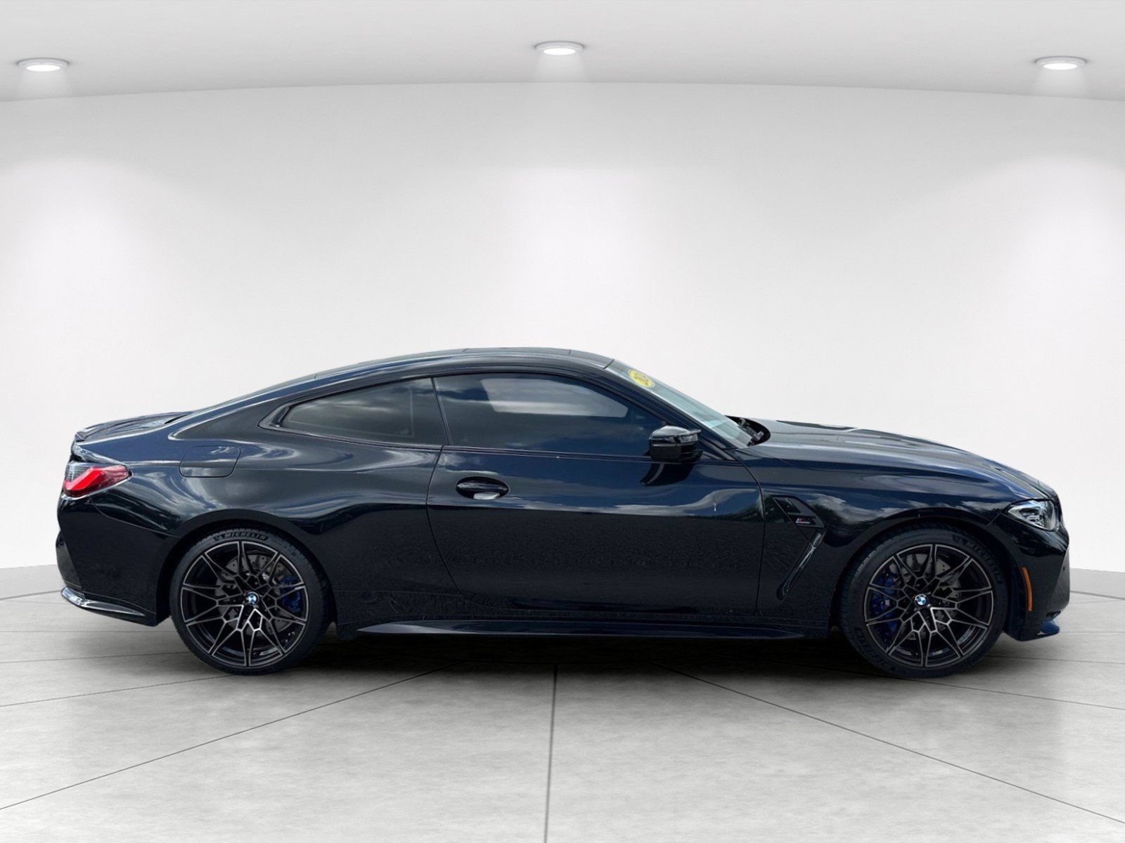 Used 2024 BMW M4 xDrive Competition w/ Executive Package AWD/4WD image 3