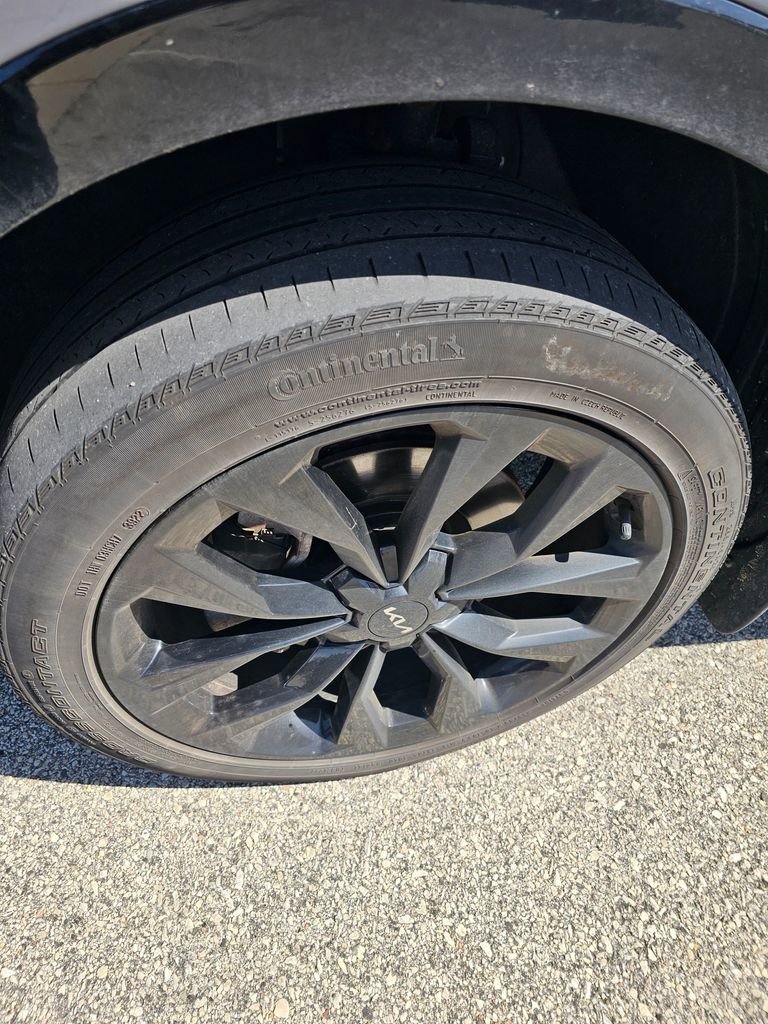 Used 2023 Kia Sorento SX AWD/4WD image 11