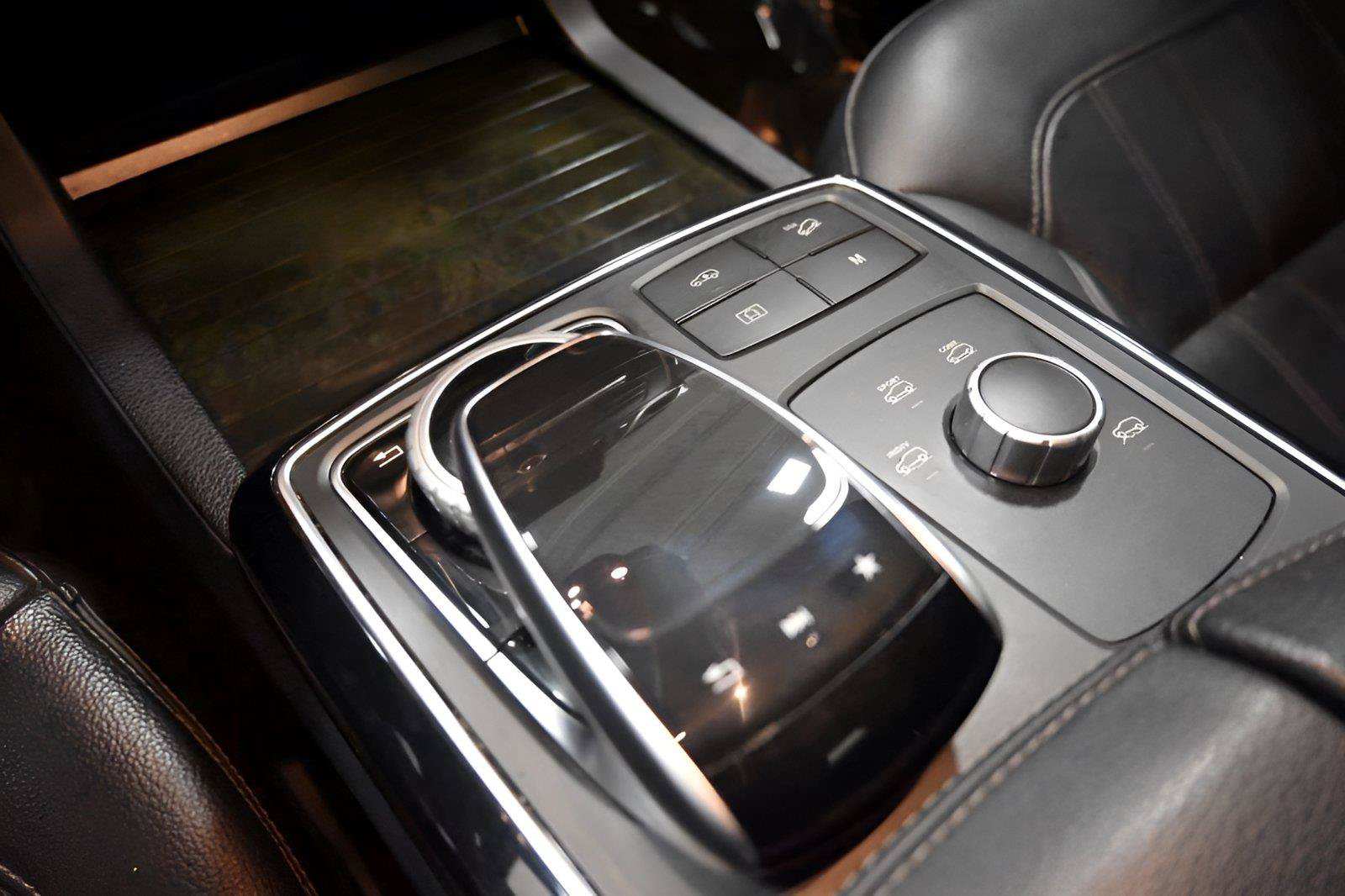 Used 2019 Mercedes-Benz GLS 450 4MATIC w/ Premium 1 Package image 24