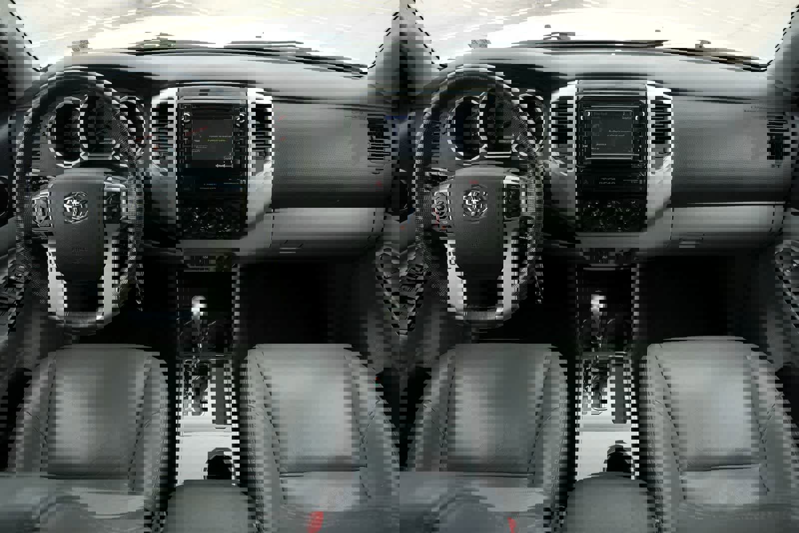 Used 2015 Toyota Tacoma PreRunner w/ SR5 Package RWD image 7