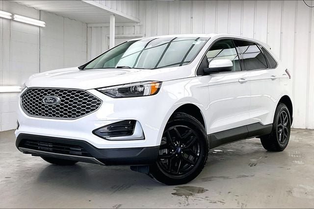 Used 2024 Ford Edge SEL AWD/4WD image 2