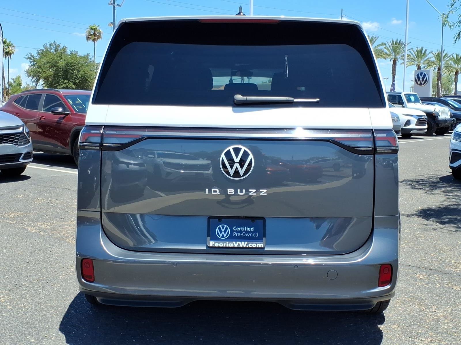 Certified 2025 Volkswagen ID. Buzz Pro S RWD image 6