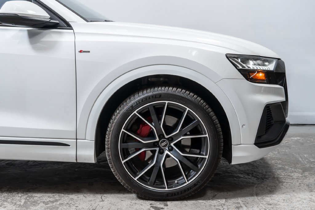 Used 2023 Audi Q8 Premium Plus w/ Premium Plus Package AWD/4WD image 12