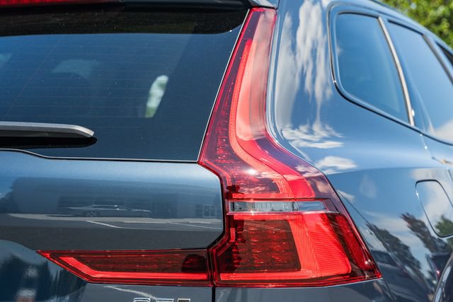 New 2027 Volvo XC60 B5 Ultra AWD/4WD image 7