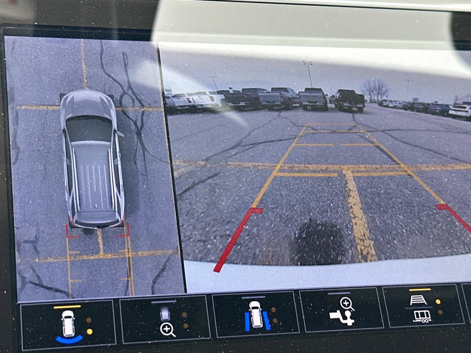Certified 2024 Chevrolet Equinox Premier AWD/4WD image 29