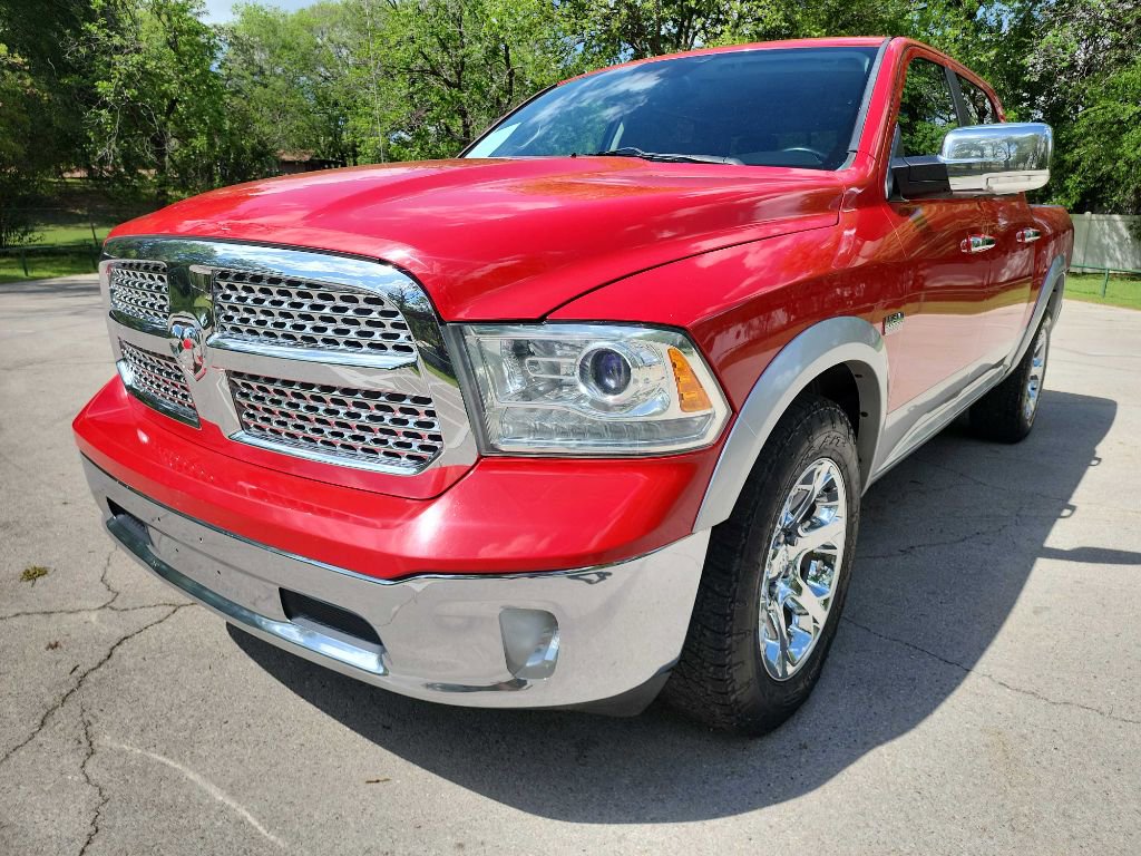 Used 2014 RAM 1500 Laramie image 3