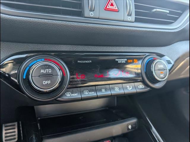 Used 2024 Kia Forte GT-Line w/ GT-Line Premium Package image 16