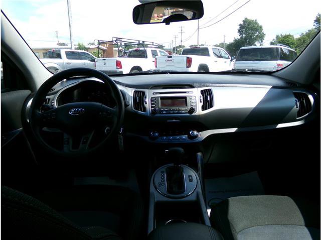 Used 2016 Kia Sportage LX AWD/4WD image 8