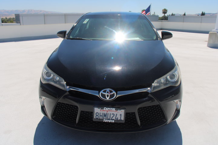 Used 2017 Toyota Camry SE FWD image 7