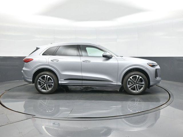 New 2026 Audi Q5 Premium Plus AWD/4WD image 8