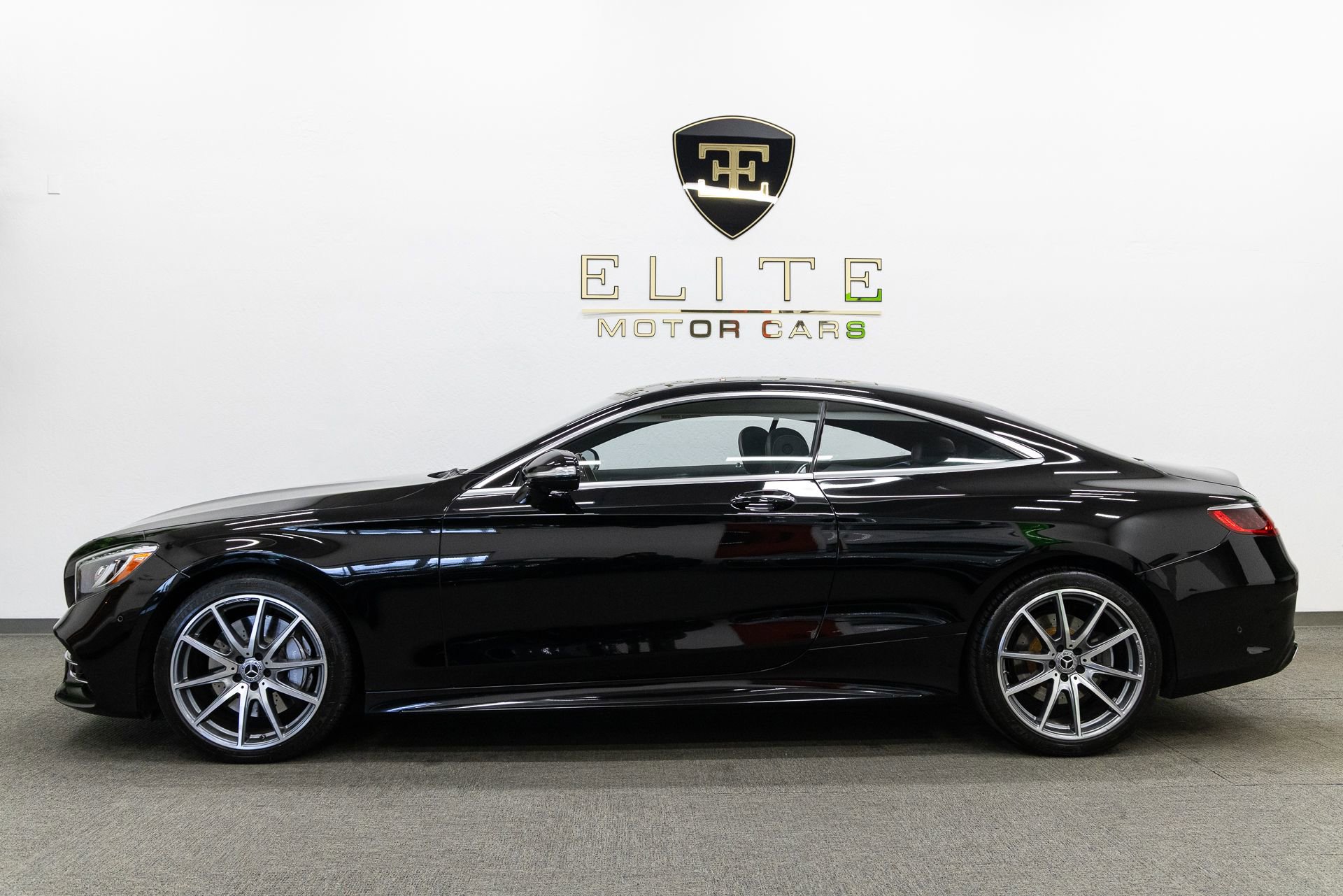 Used 2019 Mercedes-Benz S 560 4MATIC Coupe image 2