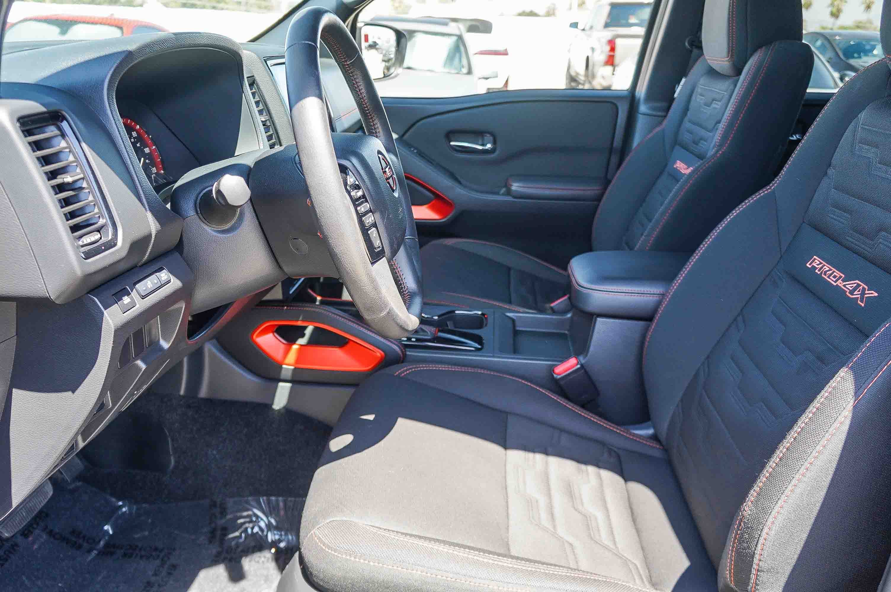 Used 2024 Nissan Frontier PRO-4X AWD/4WD image 20