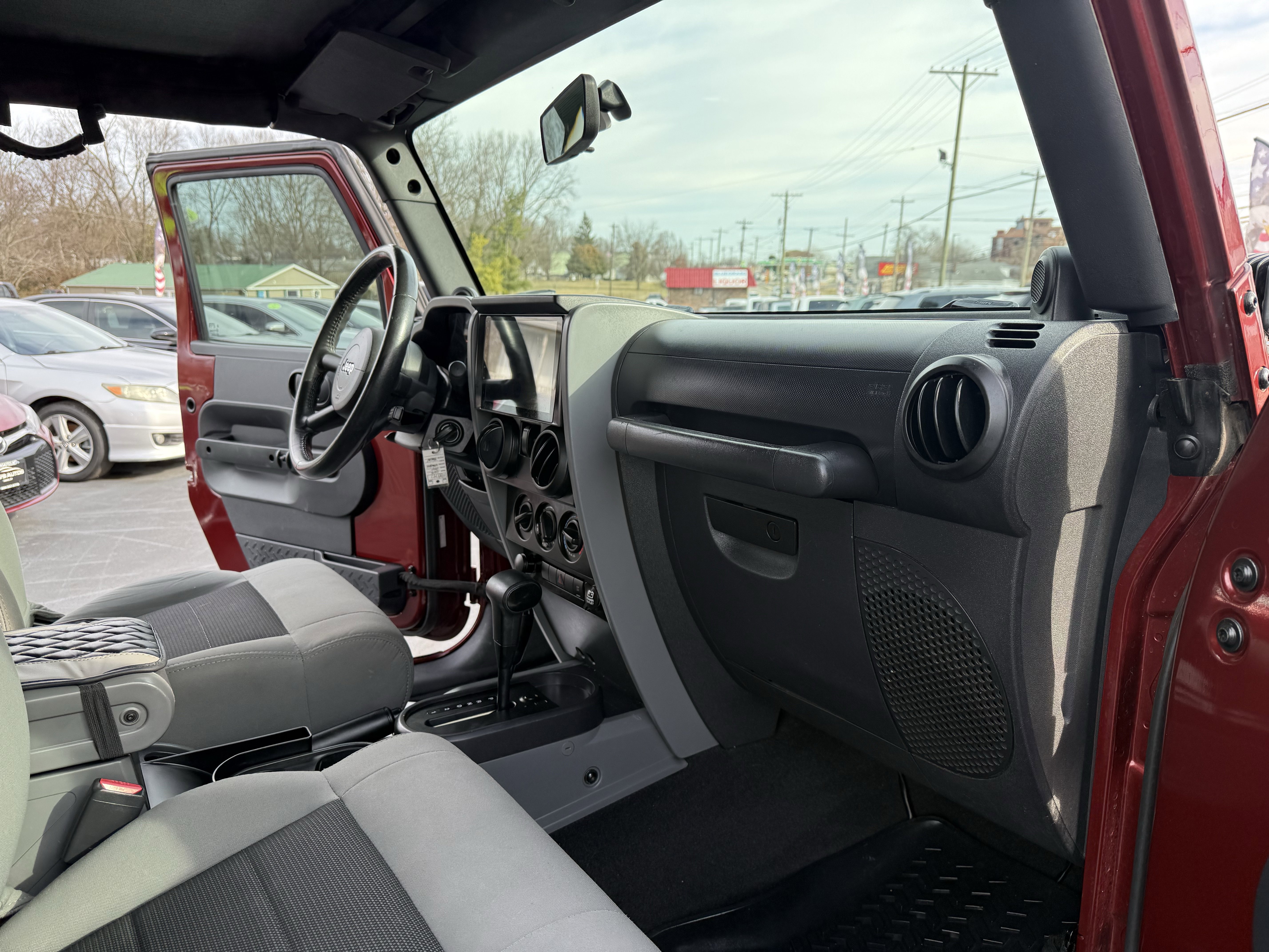 Used 2008 Jeep Wrangler X image 17