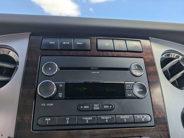 Used 2014 Ford Expedition EL XLT w/ Equipment Group 202A AWD/4WD image 22