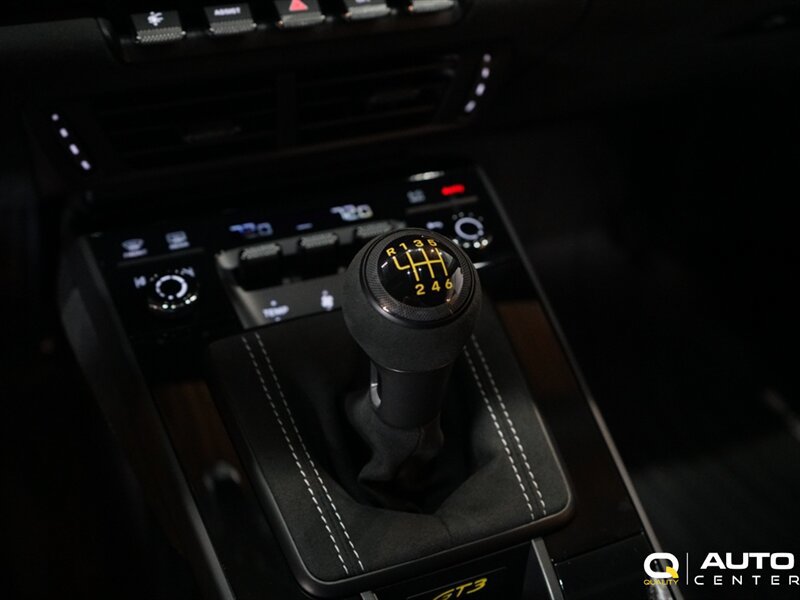 Used 2026 Porsche 911 GT3 RWD image 32