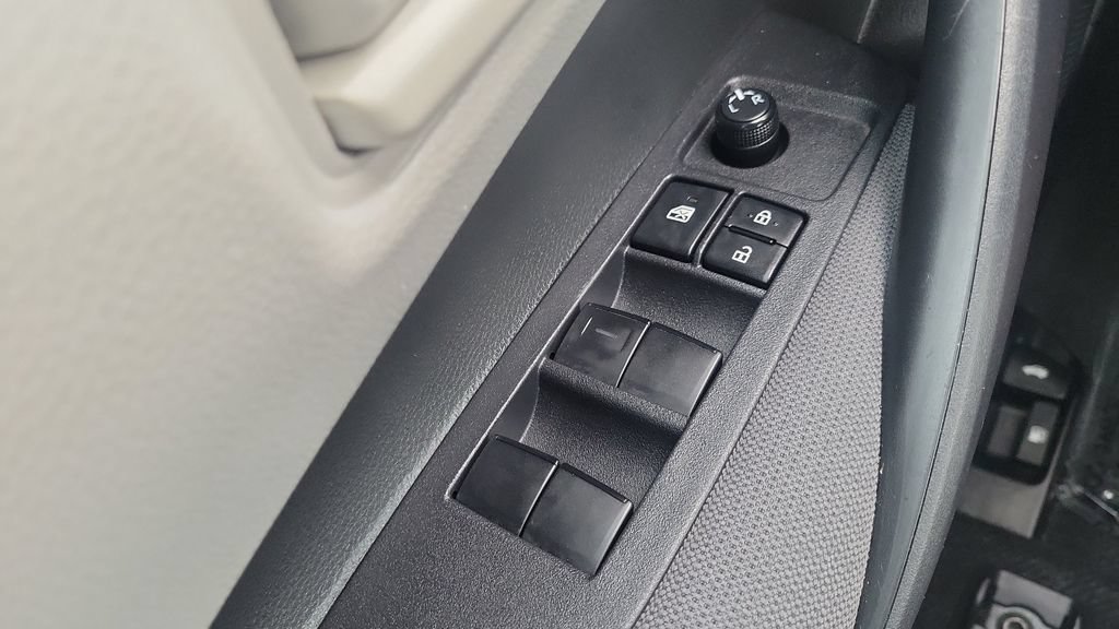 Certified 2023 Toyota Corolla LE FWD image 18