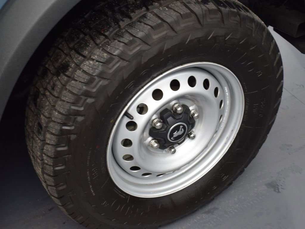 Used 2022 Ford Bronco 4-Door AWD/4WD image 29