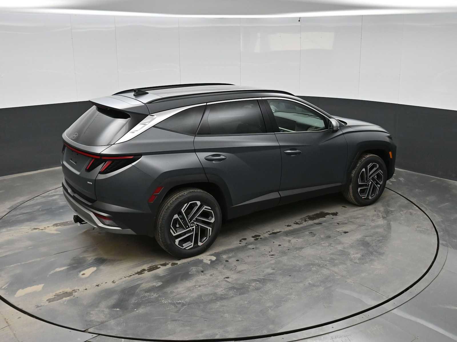 New 2026 Hyundai Tucson Limited w/ Tow & Go Package image 29