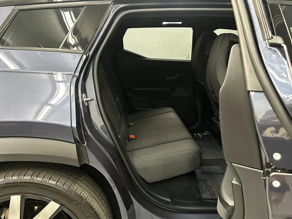 Used 2023 Fisker Ocean Ultra image 21