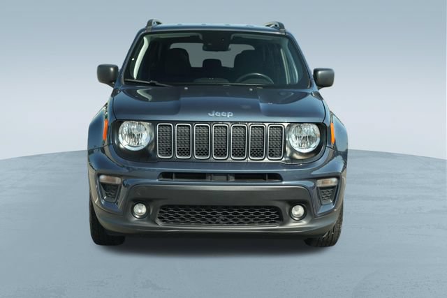 Used 2022 Jeep Renegade Latitude AWD/4WD image 2