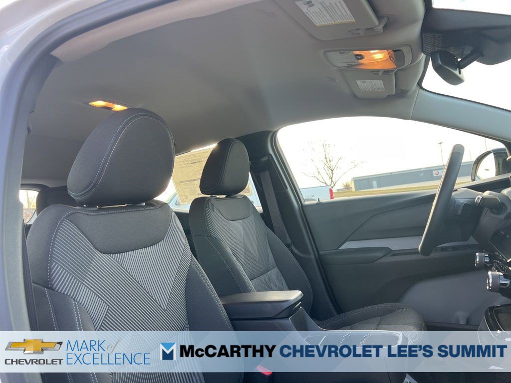 New 2027 Chevrolet Bolt LT w/ Comfort Package FWD image 27
