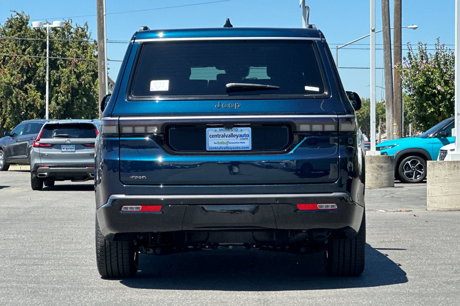 New 2026 Jeep Grand Wagoneer 4WD image 5
