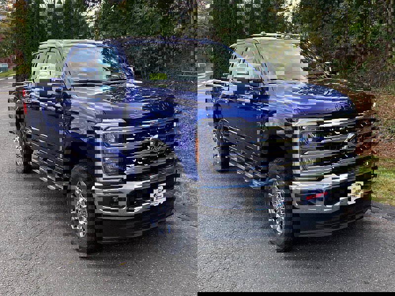 New 2026 Ford F350 Lariat image 3