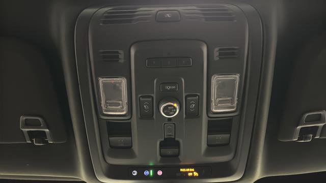 Used 2023 GMC Yukon XL Denali Ultimate image 34