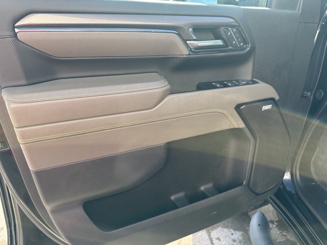 Used 2024 Chevrolet Silverado 2500 ZR2 image 13