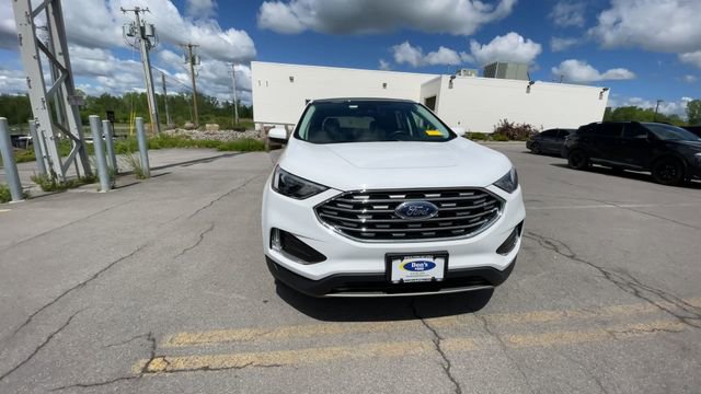 Used 2022 Ford Edge SEL w/ Convenience Package AWD/4WD image 3