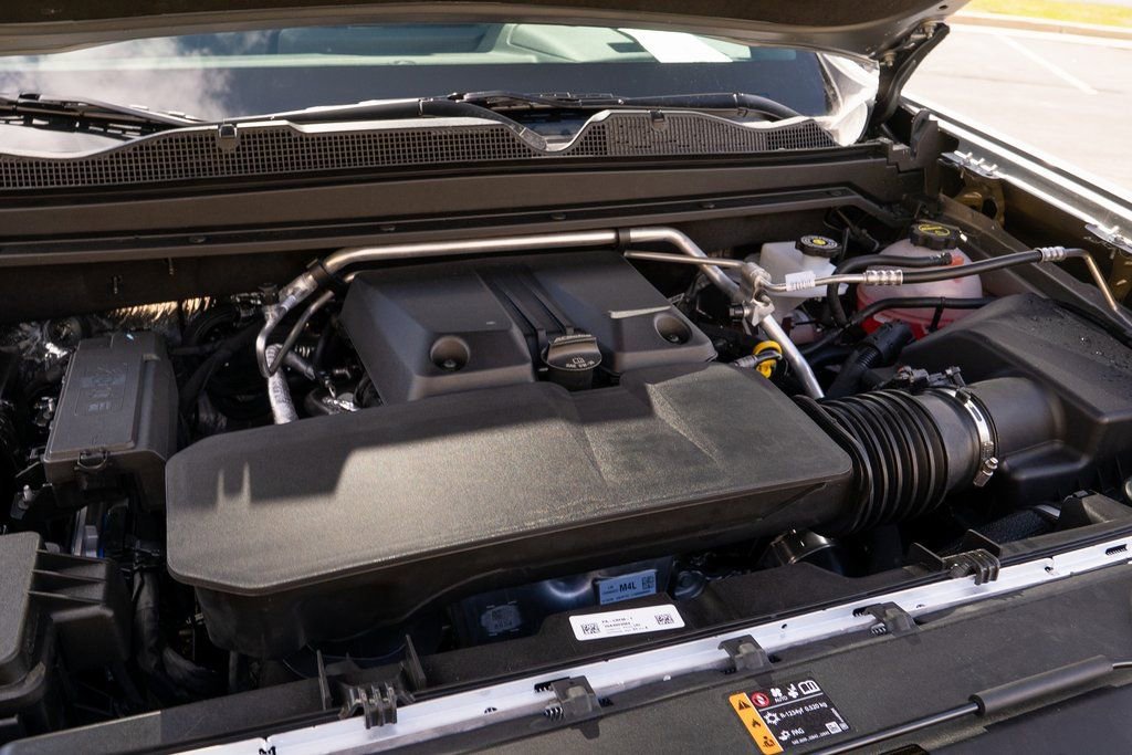 New 2025 Chevrolet Colorado LT image 34