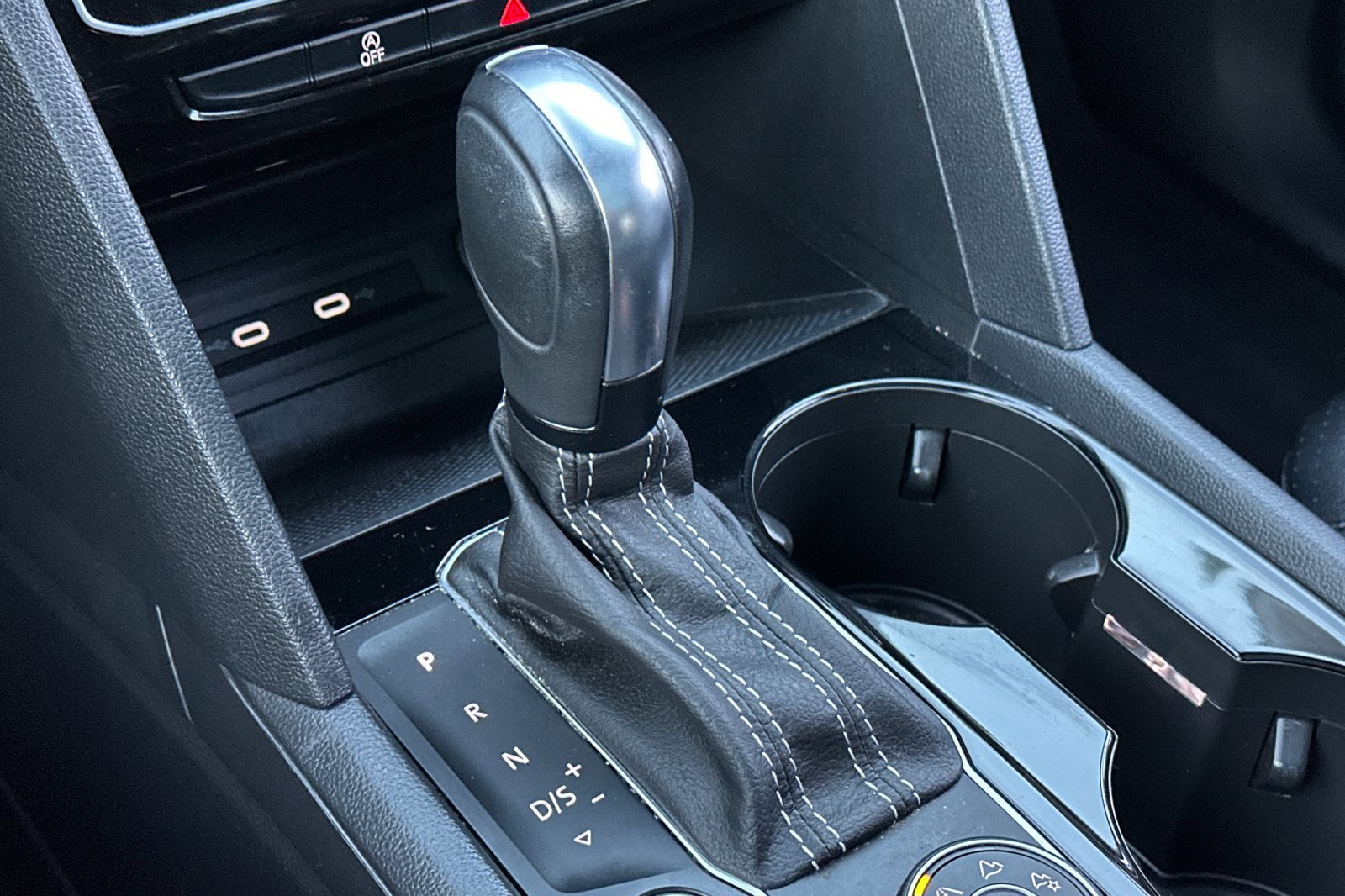 Used 2022 Volkswagen Atlas SEL image 23