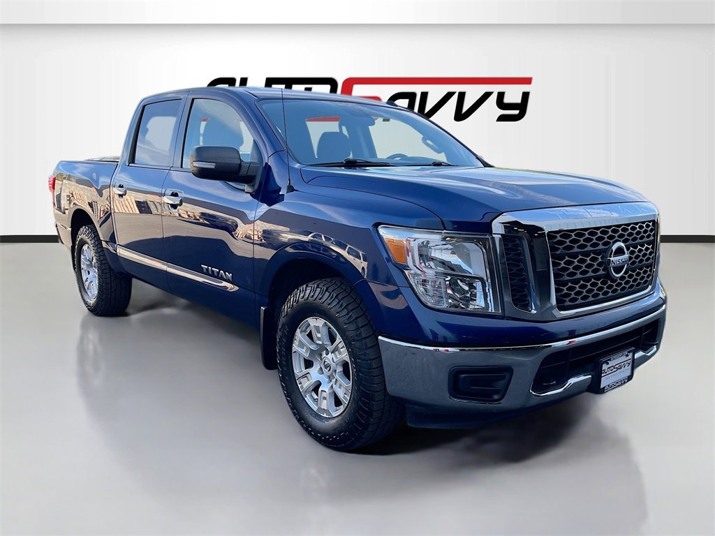 Used 2018 Nissan Titan SV
