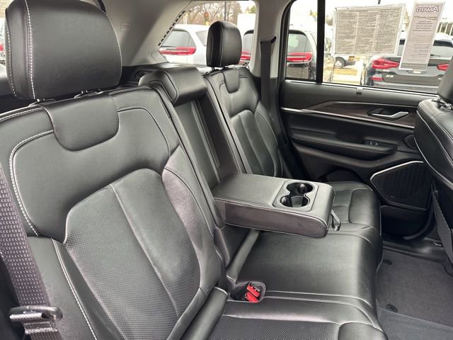 Used 2022 Jeep Grand Cherokee Limited 4xe w/ Luxury Tech Group II image 20