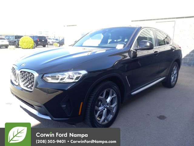 Used 2025 BMW X4 xDrive30i image 7