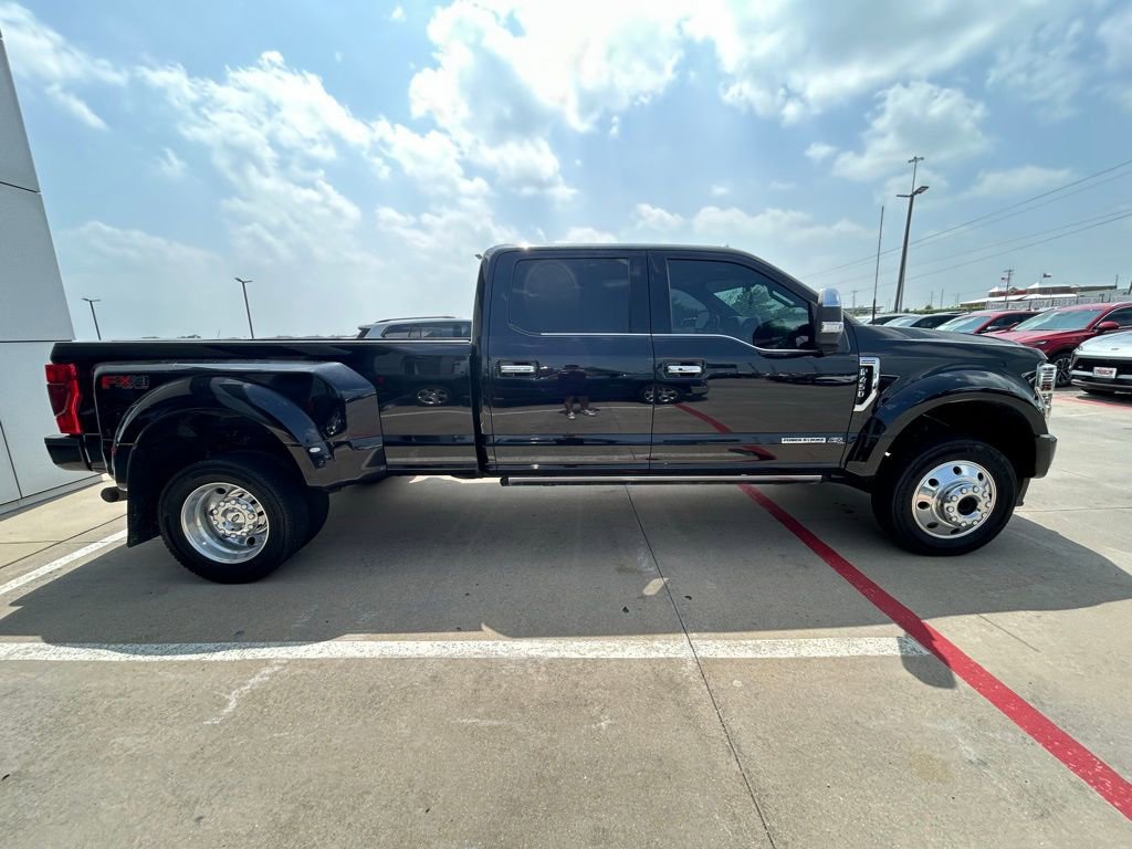 Used 2022 Ford F450 Platinum w/ FX4 Off-Road Package AWD/4WD image 4
