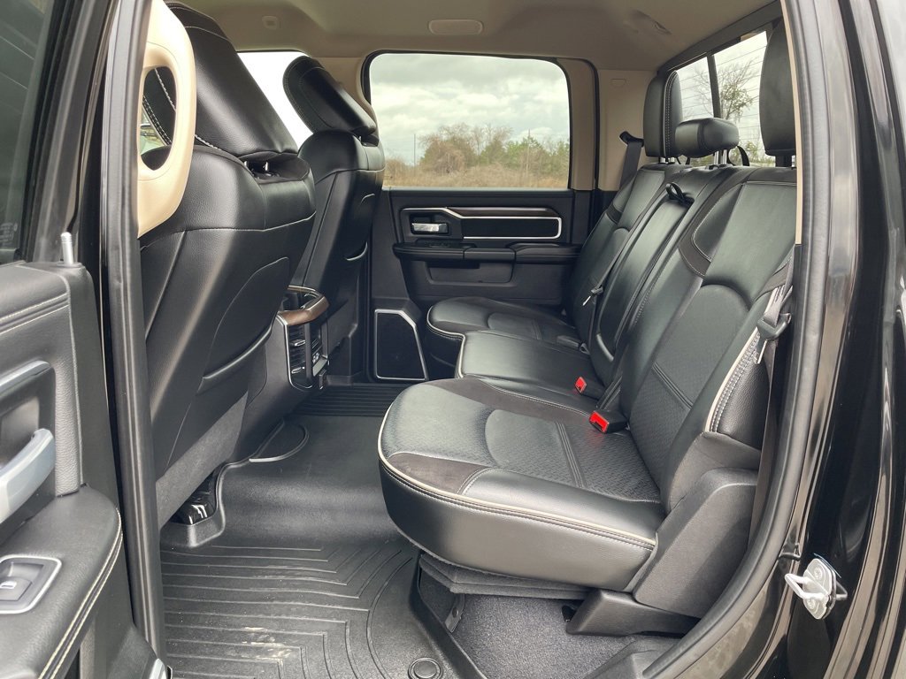 Used 2022 RAM 3500 Laramie image 28