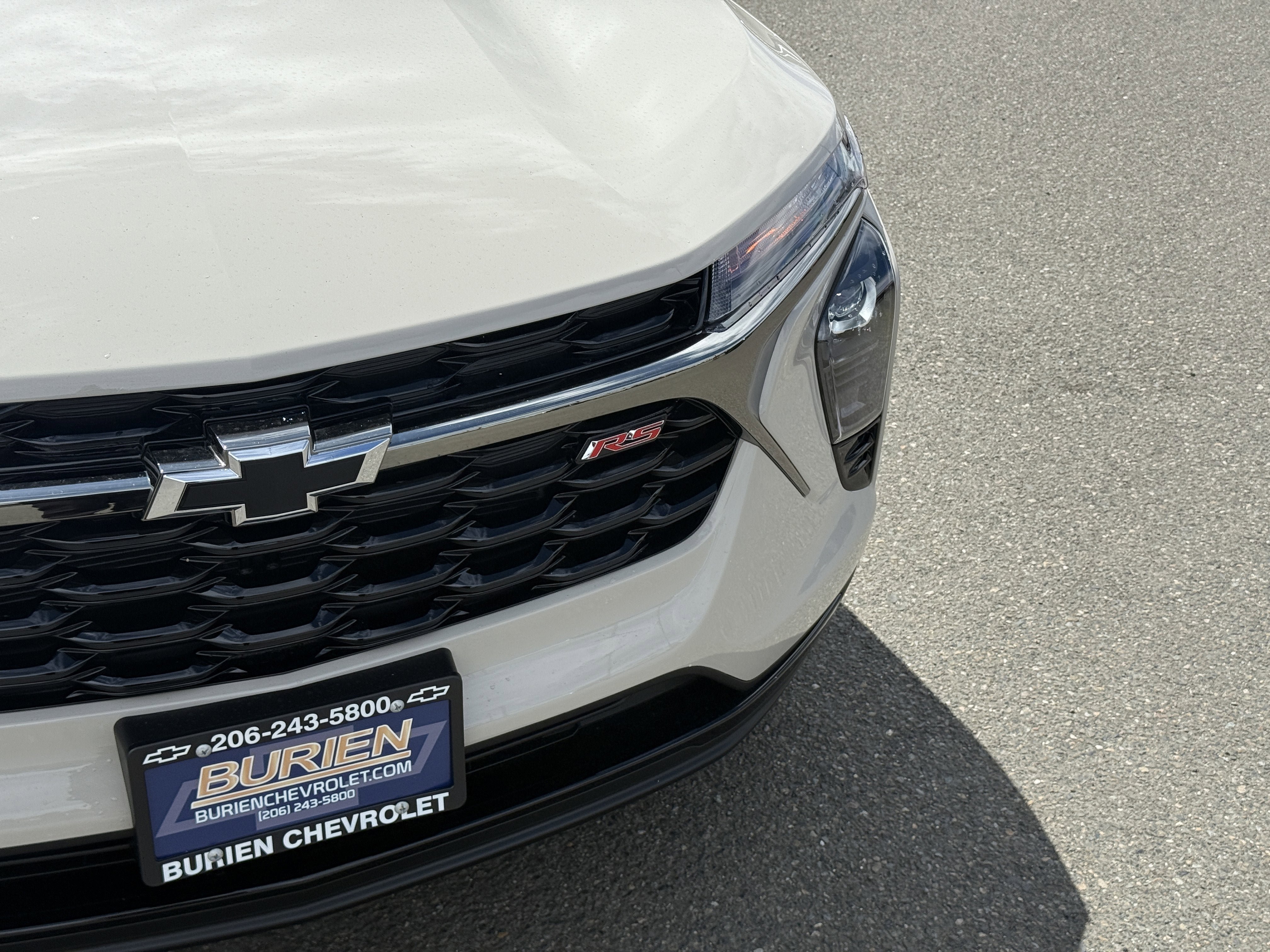 New 2026 Chevrolet Trax RS w/ Driver Confidence Package FWD image 39