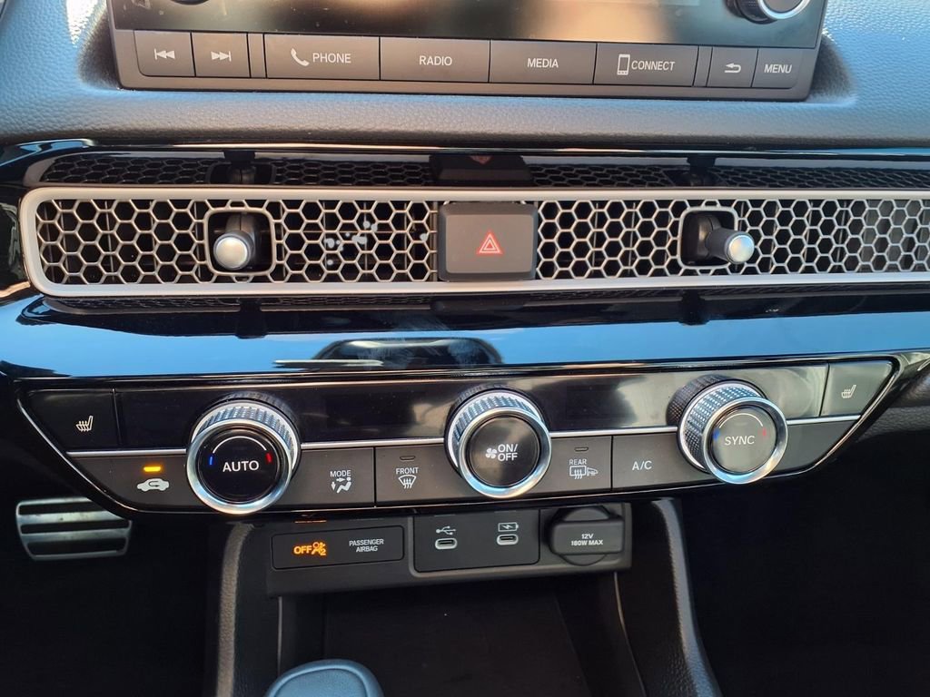 Used 2025 Honda Civic Sport image 10