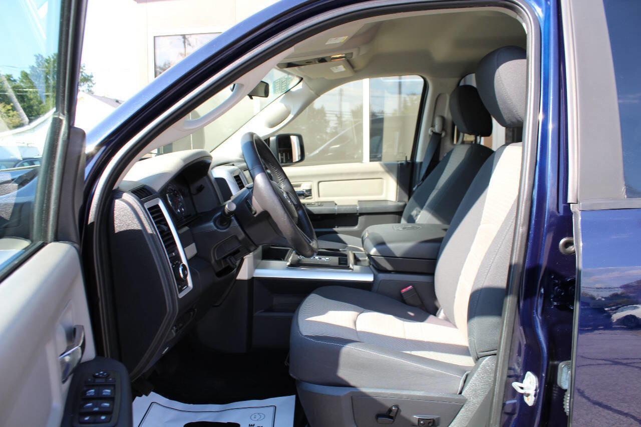 Used 2012 RAM 1500 Big Horn w/ Remote Start & Security Group image 11