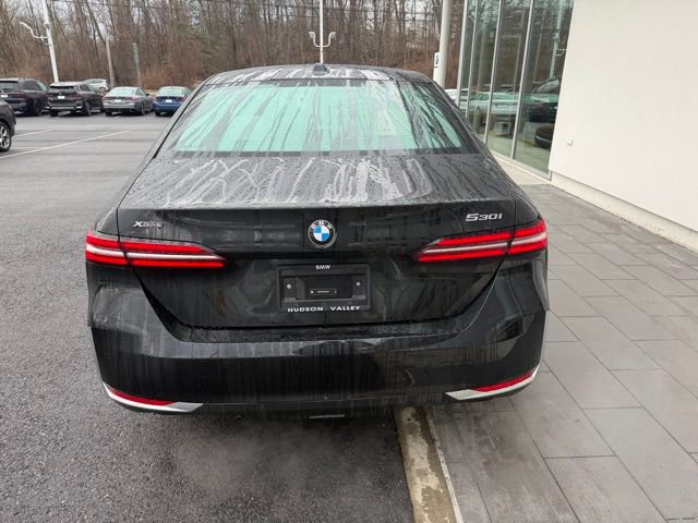 Used 2026 BMW 530i xDrive w/ Executive Package image 8